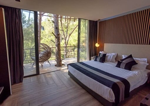 Superior Eagle Nest Villa