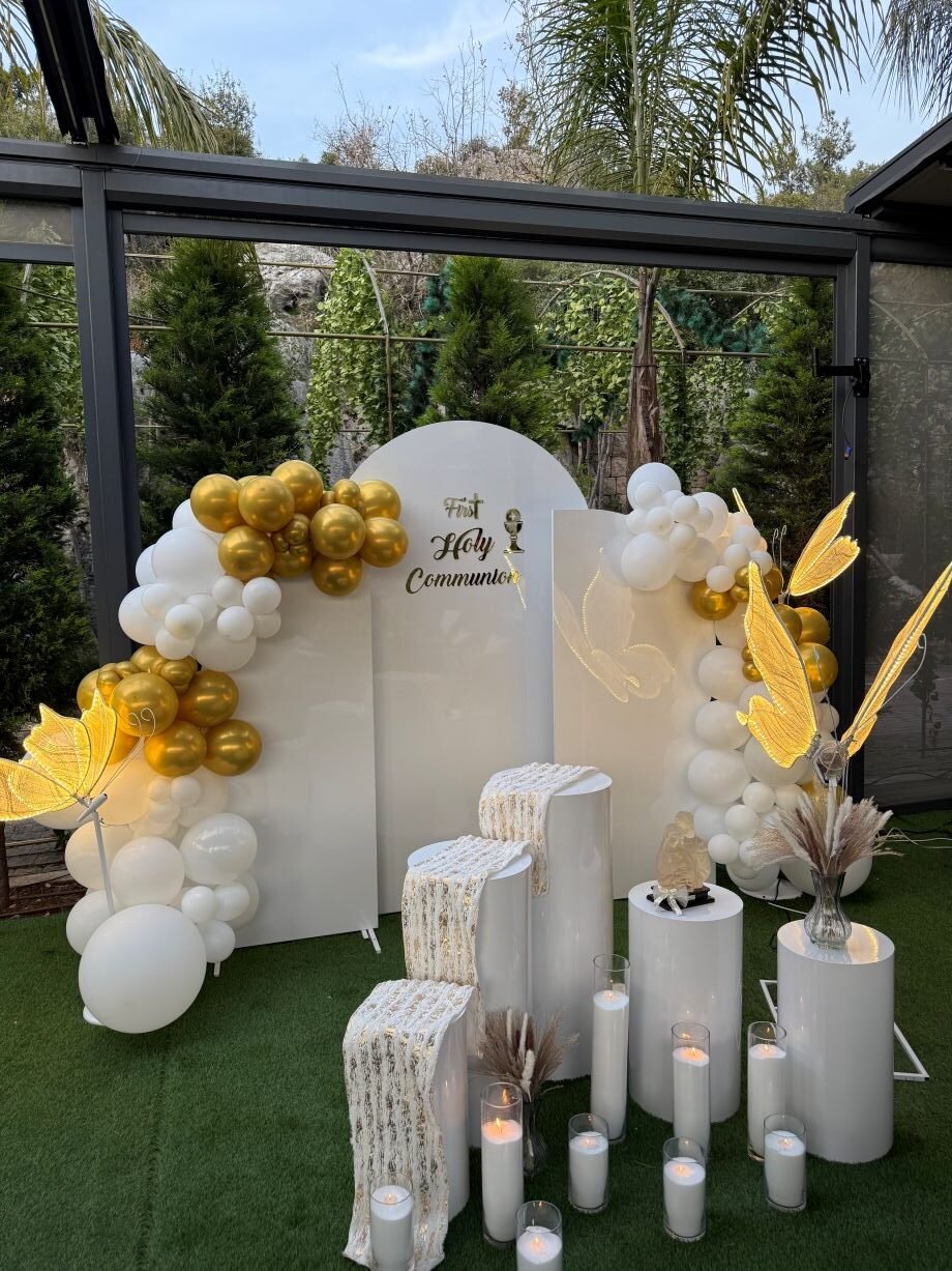 Gold Balloons with Butterflies Big