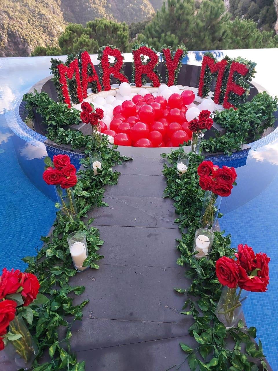 Red Marry Me Pool