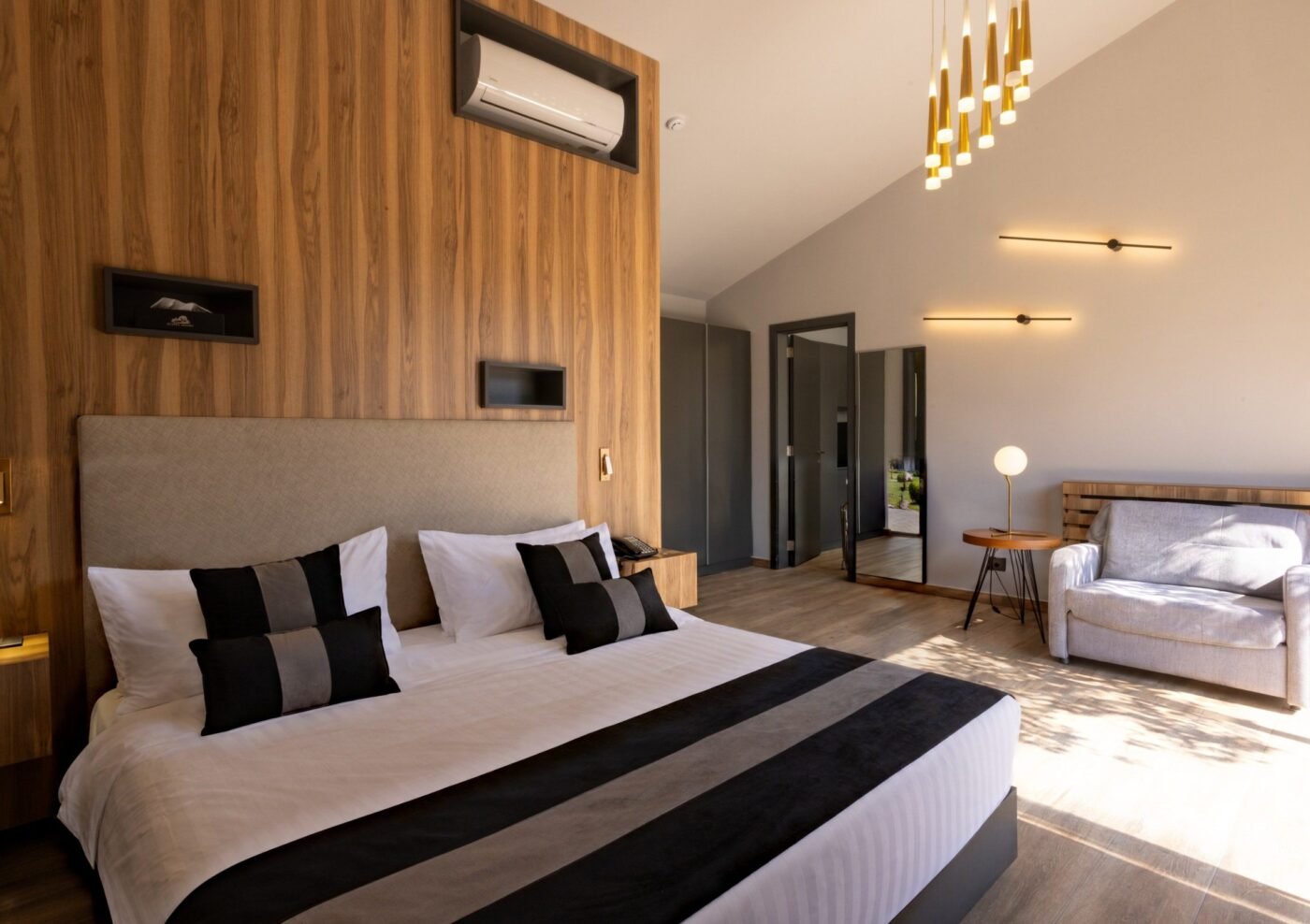Cottage Suite