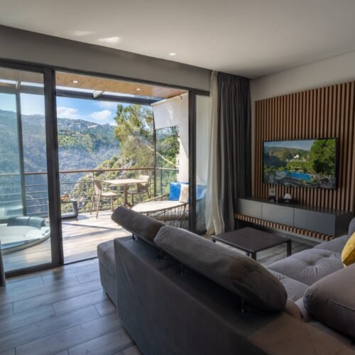 Superior Eagle Nest Villa